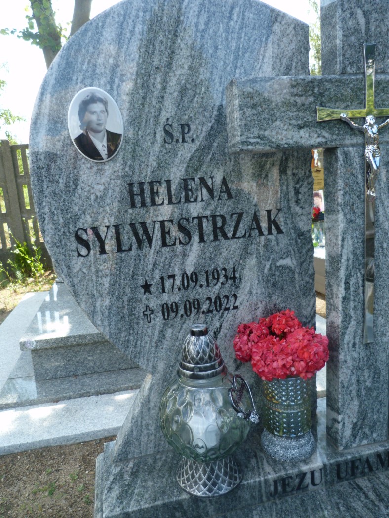 Helena Sylwestrzak 1934 Pieńsk - Grobonet - Wyszukiwarka osób pochowanych